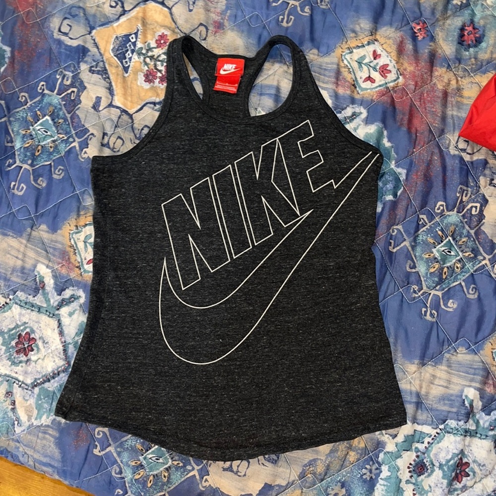 Nike tank